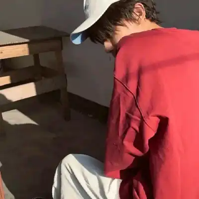秦彤岩